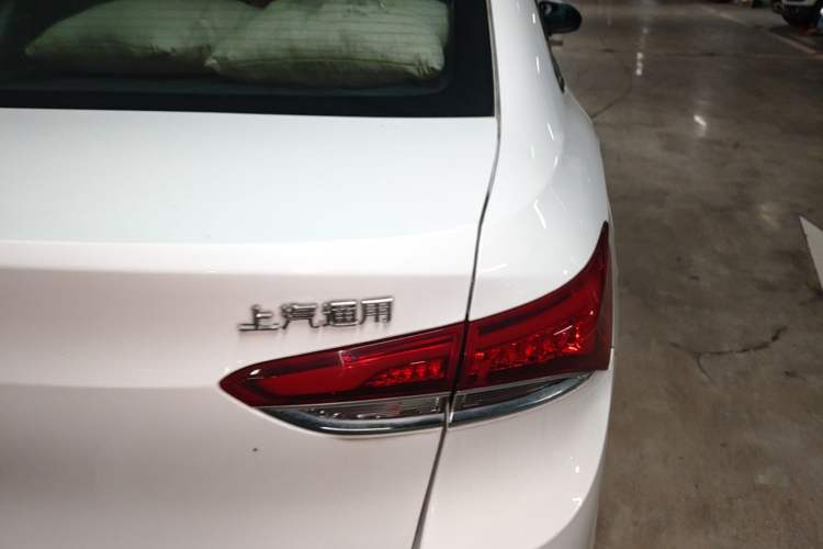 Used Buick GT 2019 18T Automatic Connected Elite Model China VI Standard Right Rear Taillight