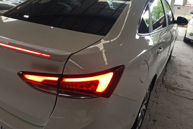 Used Buick GT 2019 18T Automatic Connected Elite Model China V Standard Right Rear Taillight