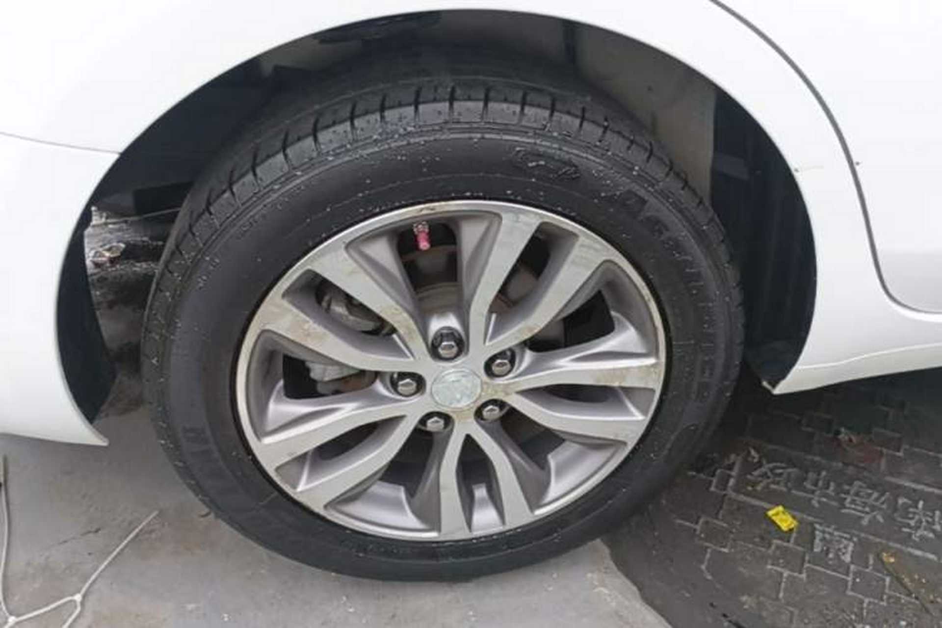 Used Buick GT 2019 18T Automatic Connected Elite Model China V Standard Right Rear Wheel Hub