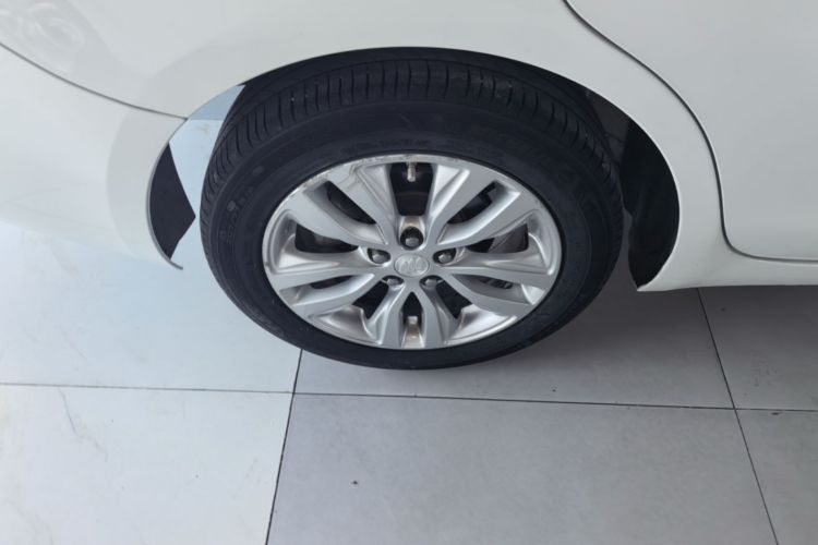 Used Buick GT 2019 15T Manual Elite Version China VI Standard Right Rear Wheel Hub
