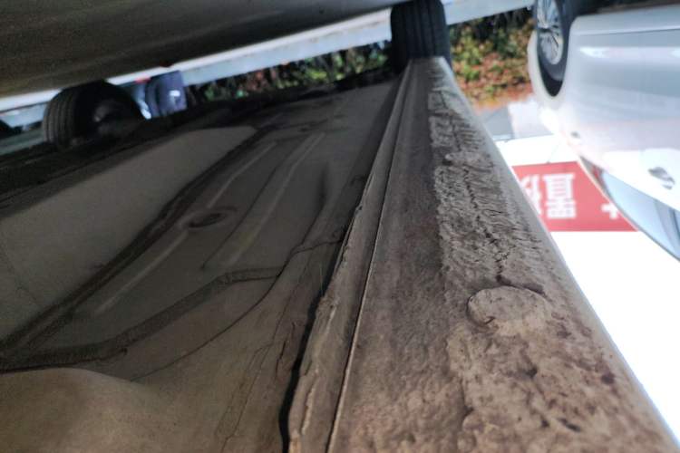 Used Buick GT 2019 18T Automatic Connected Elite Model China VI Standard Right Side Sill