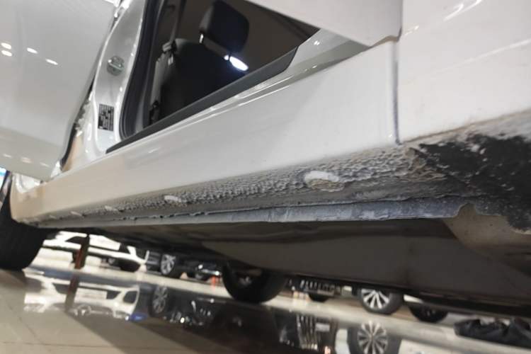 Used Buick GT 2019 18T Automatic Connected Elite Model China VI Standard Right Side Sill