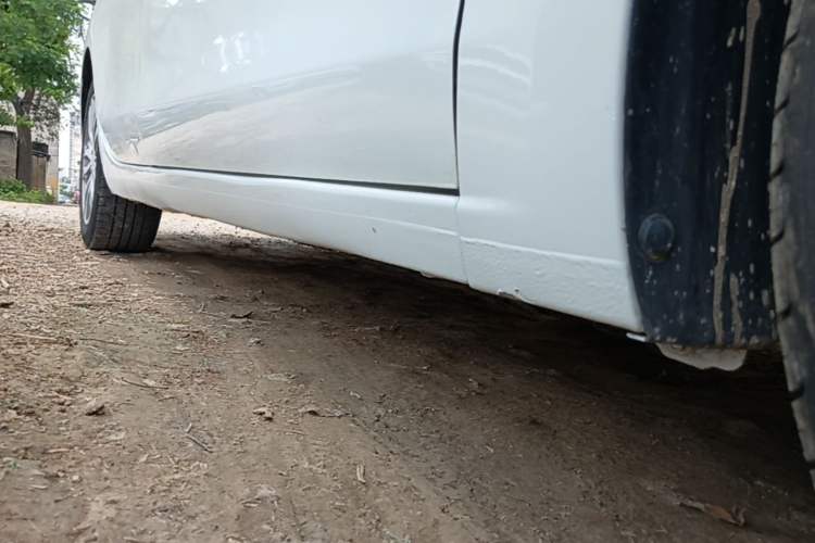 Used Buick GT 2019 18T Automatic Connected Elite Model China VI Standard Right Side Sill