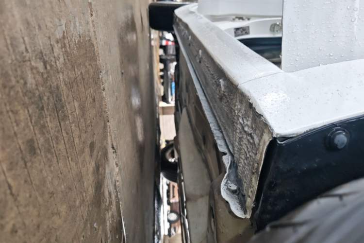 Used Buick GT 2019 15T Dual-Clutch Connected Elite Version China V Standard Right Side Sill