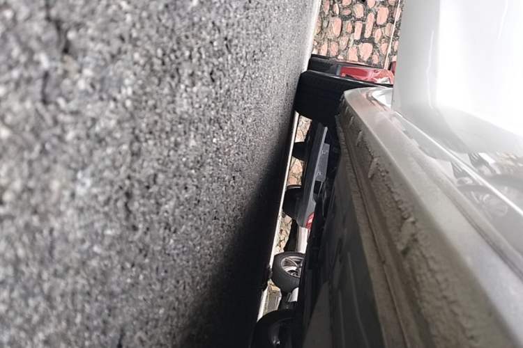 Used Buick GT 2019 18T Automatic Connected Elite Model China VI Standard Right Side Sill