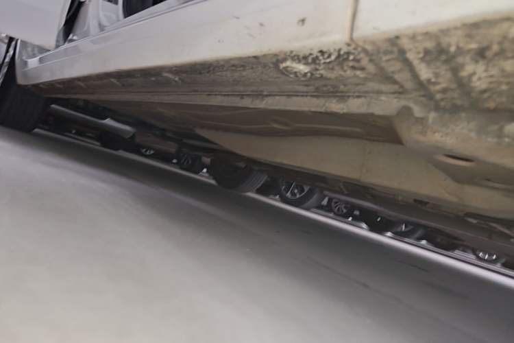 Used Buick GT 2019 15T Dual-Clutch Connected Elite Model China VI Right Side Sill