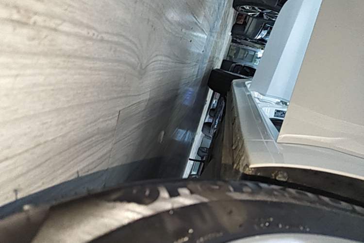 Used Buick GT 2019 15T Dual-Clutch Advanced Version China VI Standard Right Side Sill