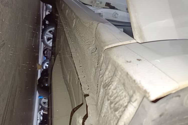 Used Buick GT 2019 18T Automatic Connected Elite Model China VI Standard Right Side Sill