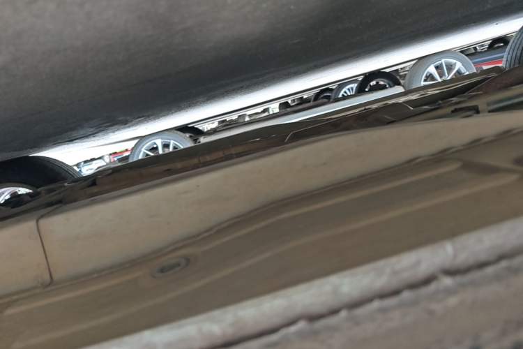 Used Buick GT 2019 15T Dual-Clutch Advanced Version China VI Standard Right Side Sill