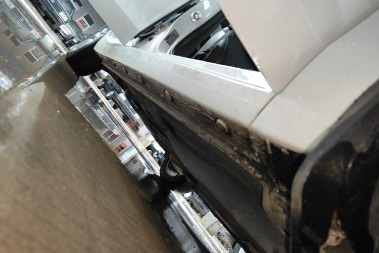 Used Buick GT 2019 18T Automatic Connected Elite Model China V Standard Right Side Sill