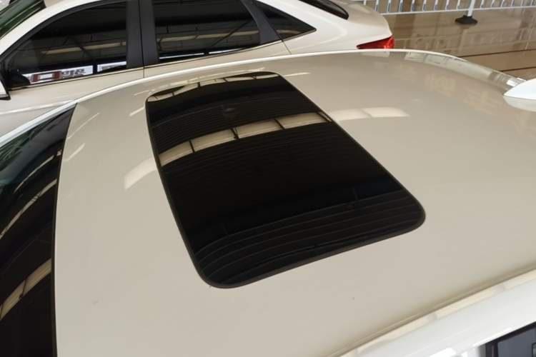 Used Buick GT 2019 15T Dual-Clutch Connected Elite Model China VI Roof