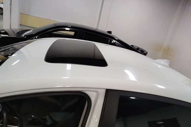 Used Buick GT 2019 18T Automatic Connected Elite Model China VI Standard Roof