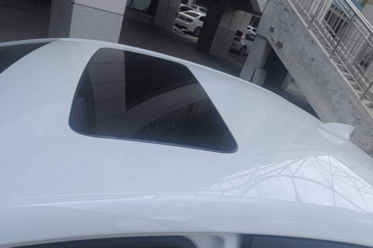 Used Buick GT 2019 15T Dual-Clutch Connected Elite Model China VI Roof