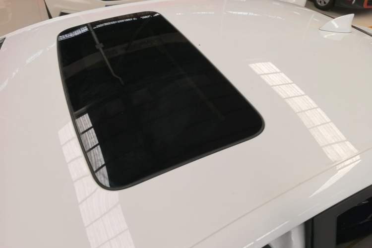Used Buick GT 2019 18T Automatic Connected Elite Model China VI Standard Roof