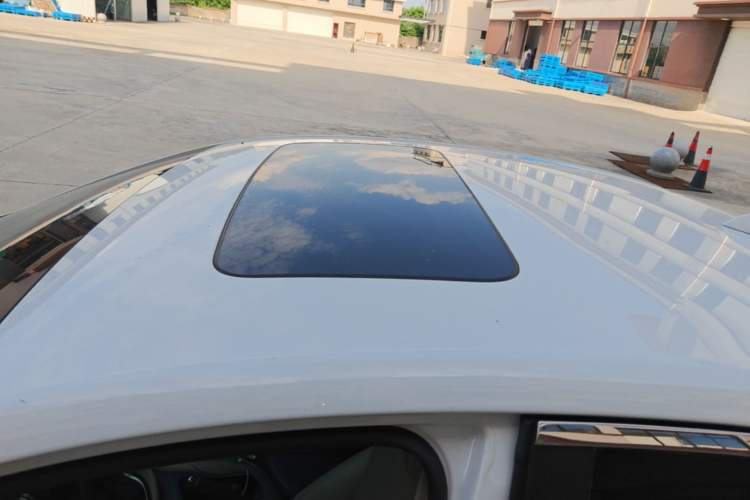 Used Buick GT 2019 15T Dual-Clutch Connected Elite Model China VI Roof