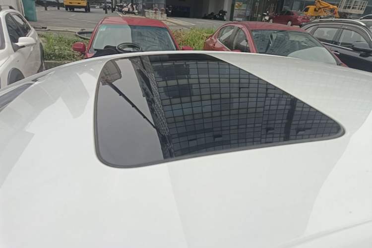 Used Buick GT 2019 18T Automatic Connected Elite Model China VI Standard Roof