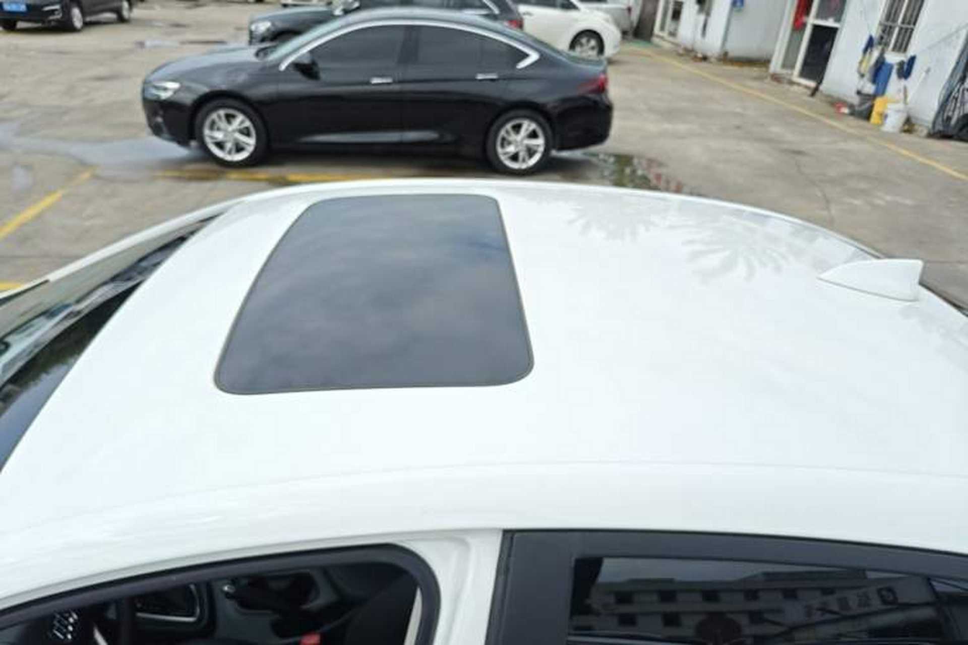 Used Buick GT 2019 18T Automatic Connected Elite Model China VI Standard Roof