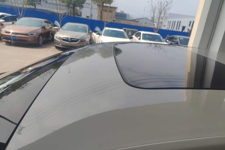 Used Buick GT 2019 18T Automatic Connected Elite Model China VI Standard Roof