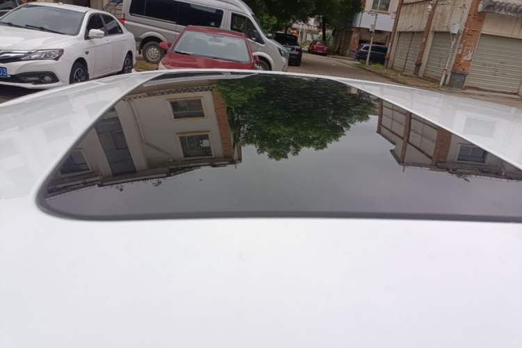 Used Buick GT 2019 18T Automatic Connected Elite Model China VI Standard Roof
