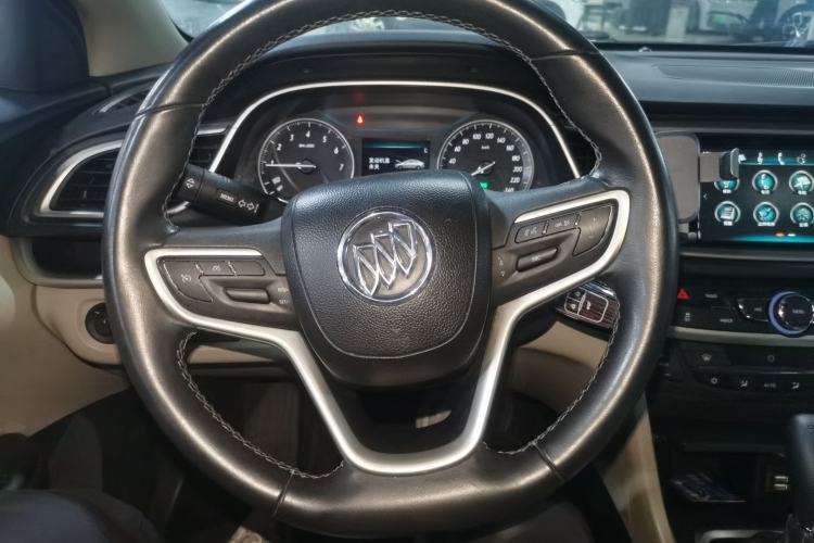 Used Buick GT 2019 15T Dual-Clutch Connected Elite Model China VI Steering Wheel