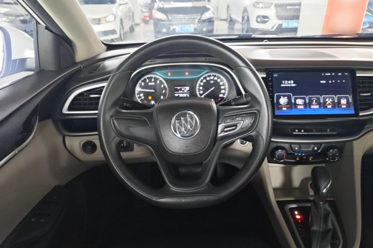 Used Buick GT 2019 15T Dual-Clutch Advanced Version China VI Standard Steering Wheel