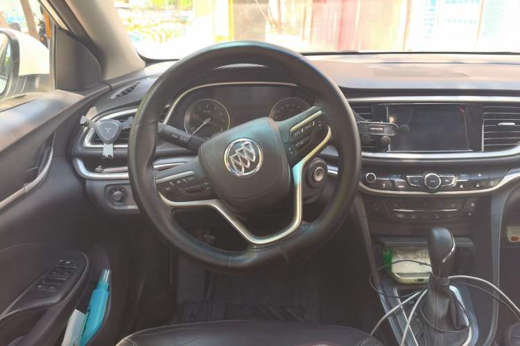 Used Buick GT 2019 18T Automatic Connected Elite Model China VI Standard Steering Wheel