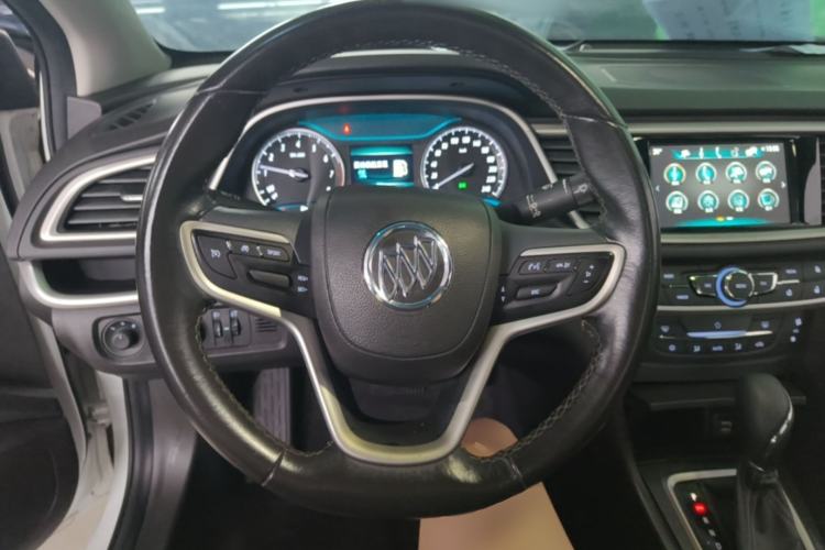 Used Buick GT 2019 18T Automatic Connected Elite Model China VI Standard Steering Wheel