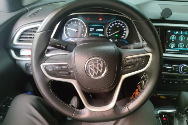 Used Buick GT 2019 18T Automatic Connected Elite Model China VI Standard Steering Wheel
