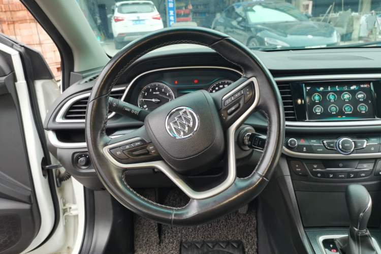 Used Buick GT 2019 18T Automatic Connected Elite Model China V Standard Steering Wheel