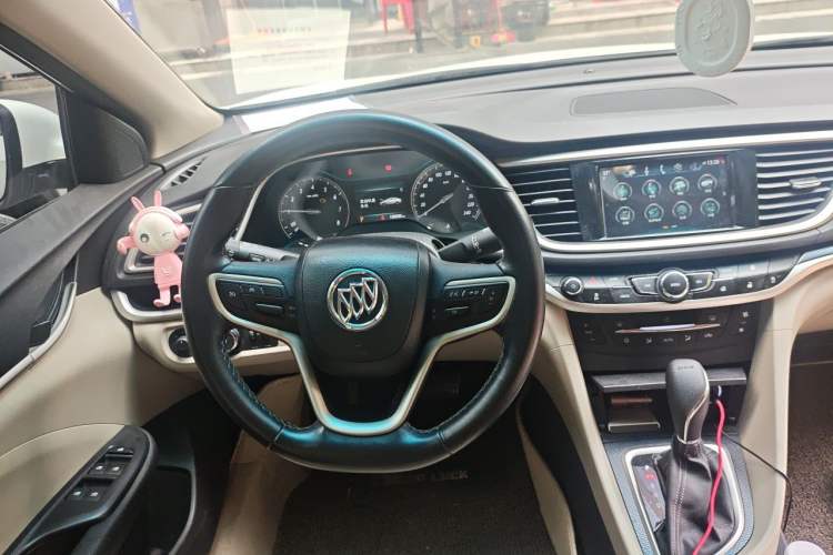 Used Buick GT 2019 15T Dual-Clutch Connected Elite Version China V Standard Steering Wheel
