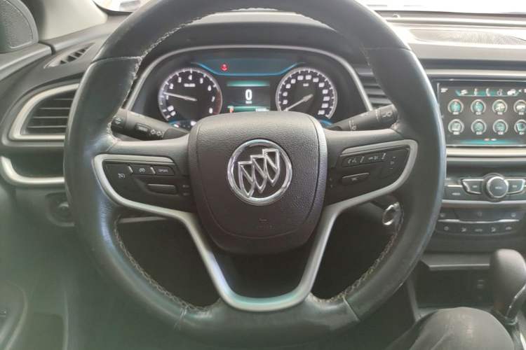 Used Buick GT 2019 18T Automatic Connected Elite Model China VI Standard Steering Wheel