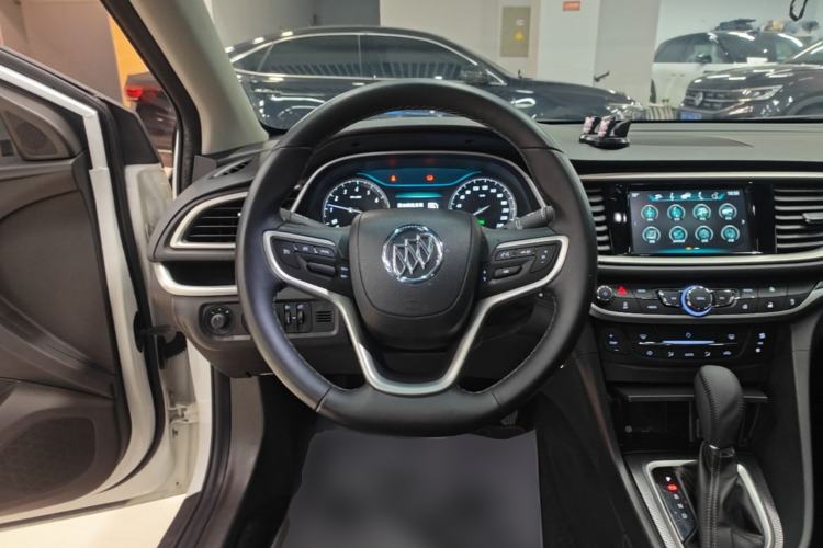 Used Buick GT 2019 18T Automatic Connected Elite Model China VI Standard Steering Wheel