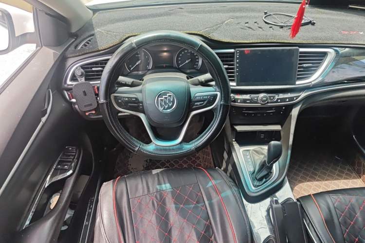 Used Buick GT 2019 18T Automatic Connected Elite Model China V Standard Steering Wheel