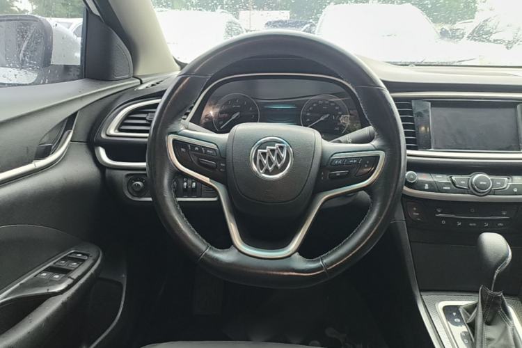 Used Buick GT 2019 18T Automatic Connected Elite Model China VI Standard Steering Wheel