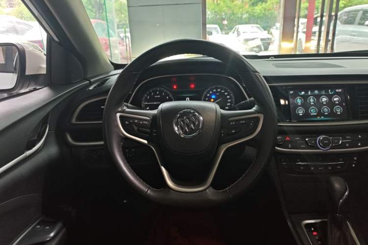 Used Buick GT 2019 18T Automatic Connected Elite Model China VI Standard Steering Wheel