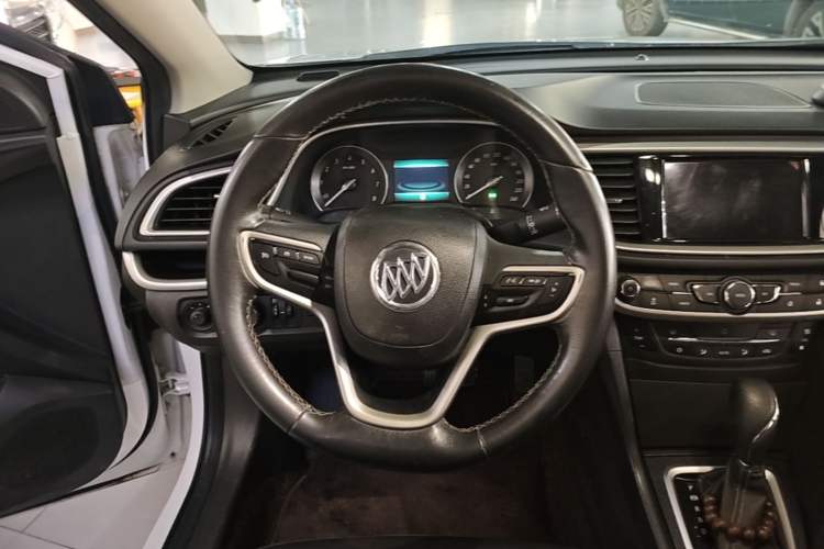 Used Buick GT 2019 18T Automatic Connected Elite Model China VI Standard Steering Wheel