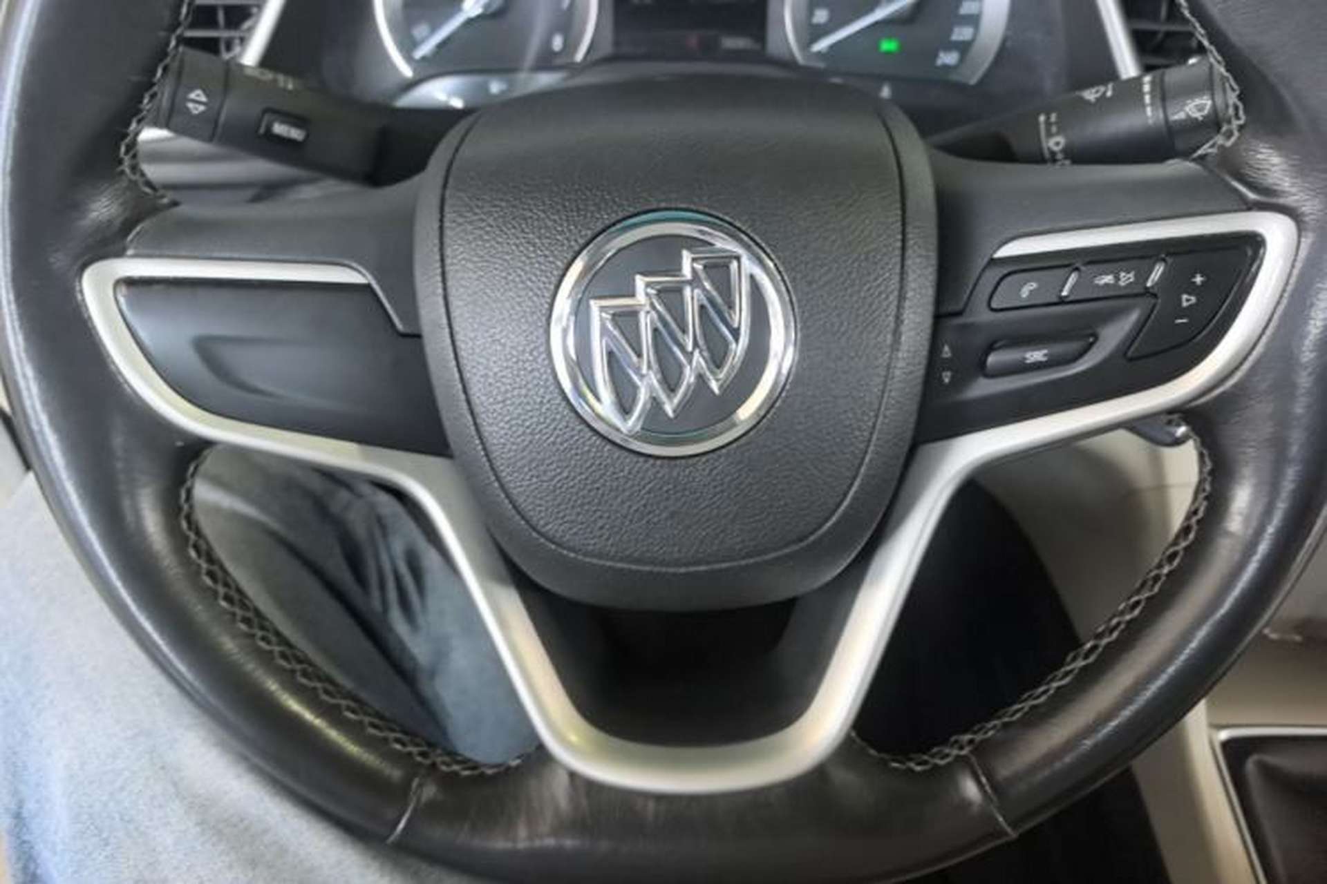 Used Buick GT 2019 15T Manual Elite Version China VI Standard Steering Wheel