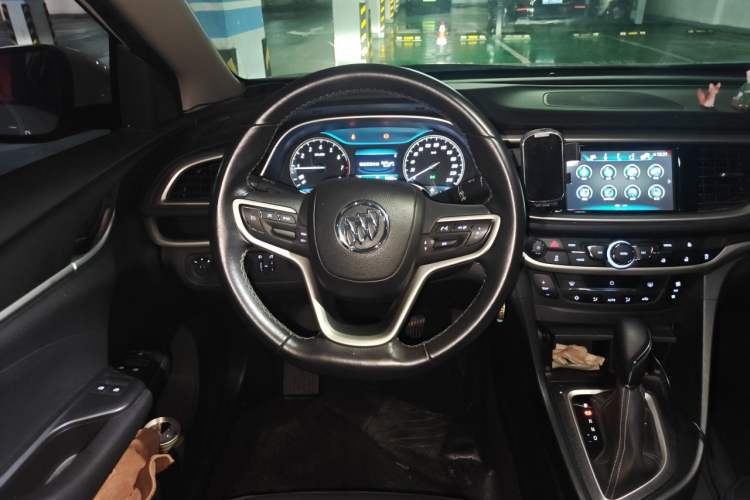 Used Buick GT 2019 18T Automatic Connected Elite Model China VI Standard Steering Wheel