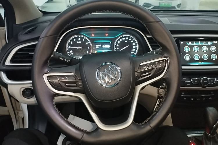 Used Buick GT 2019 15T Dual-Clutch Connected Elite Model China VI Steering Wheel