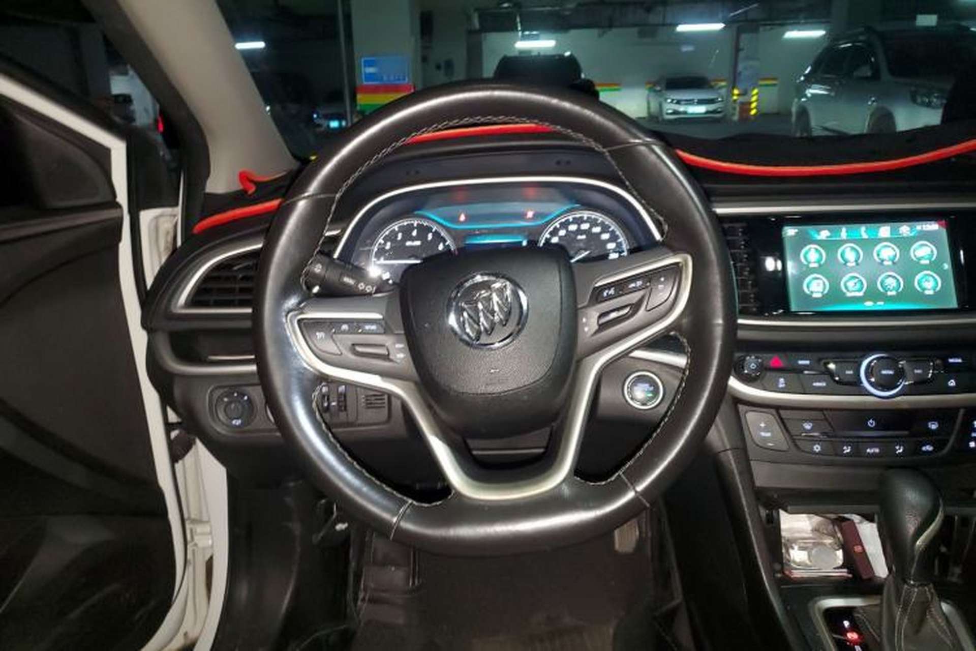 Used Buick GT 2019 18T Automatic Connected Elite Model China V Standard Steering Wheel