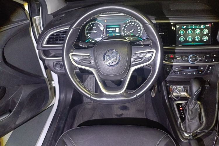 Used Buick GT 2019 18T Automatic Connected Elite Model China VI Standard Steering Wheel