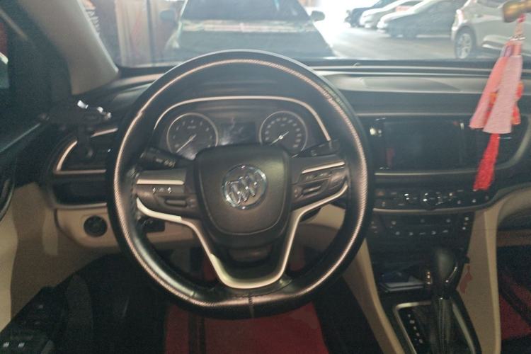 Used Buick GT 2019 15T Dual-Clutch Connected Elite Model China VI Steering Wheel