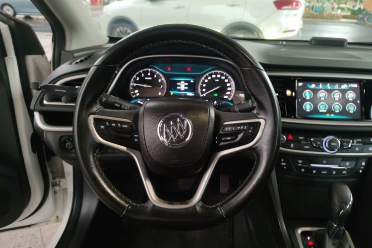 Used Buick GT 2019 18T Automatic Connected Elite Model China VI Standard Steering Wheel