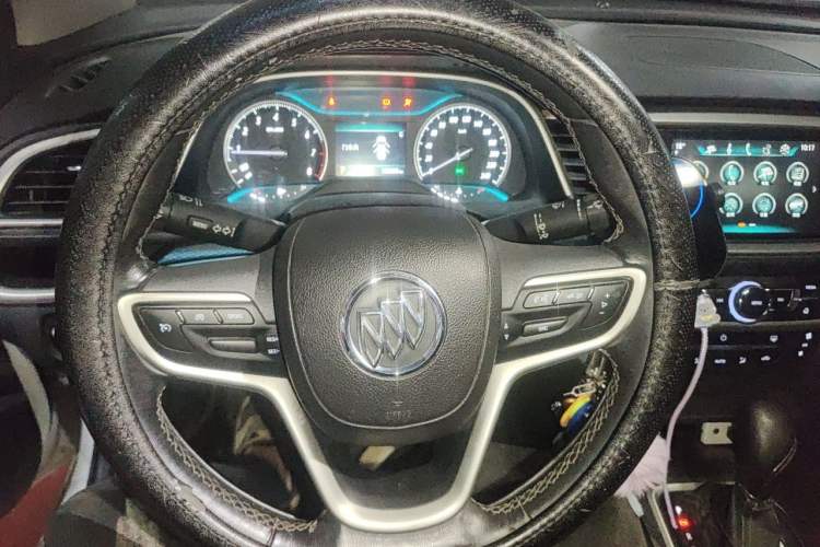 Used Buick GT 2019 18T Automatic Connected Elite Model China V Standard Steering Wheel