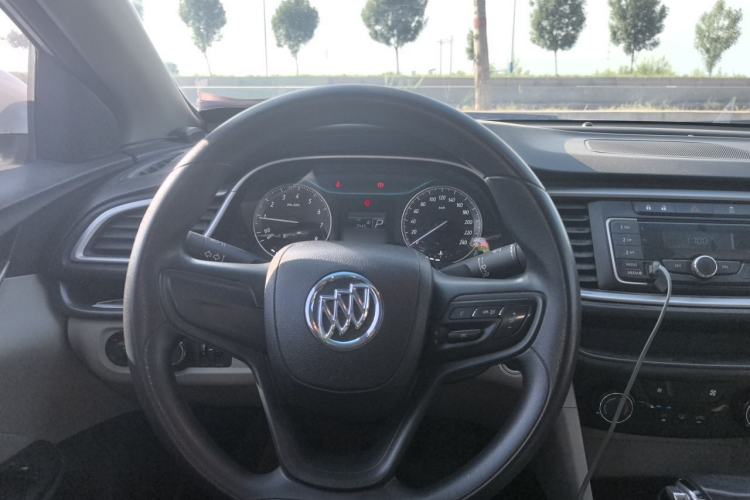 Used Buick GT 2019 15T Dual-Clutch Advanced Version China VI Standard Steering Wheel