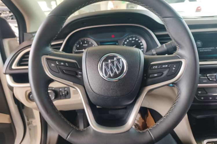Used Buick GT 2019 15T Dual-Clutch Connected Elite Model China VI Steering Wheel