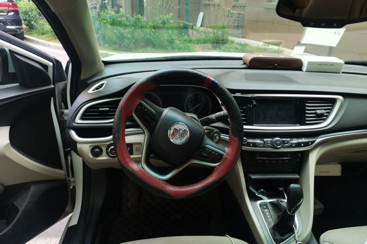 Used Buick GT 2019 15T Dual-Clutch Connected Elite Version China V Standard Steering Wheel