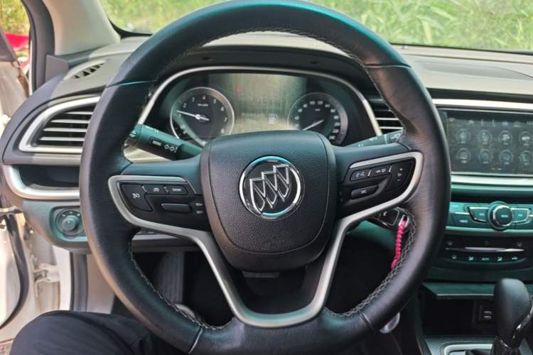 Used Buick GT 2019 18T Automatic Connected Elite Model China VI Standard Steering Wheel