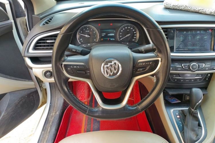 Used Buick GT 2019 15T Dual-Clutch Connected Elite Model China VI Steering Wheel