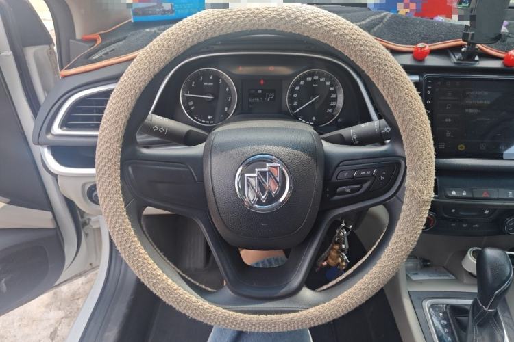 Used Buick GT 2019 15T Dual-Clutch Advanced Version China VI Standard Steering Wheel